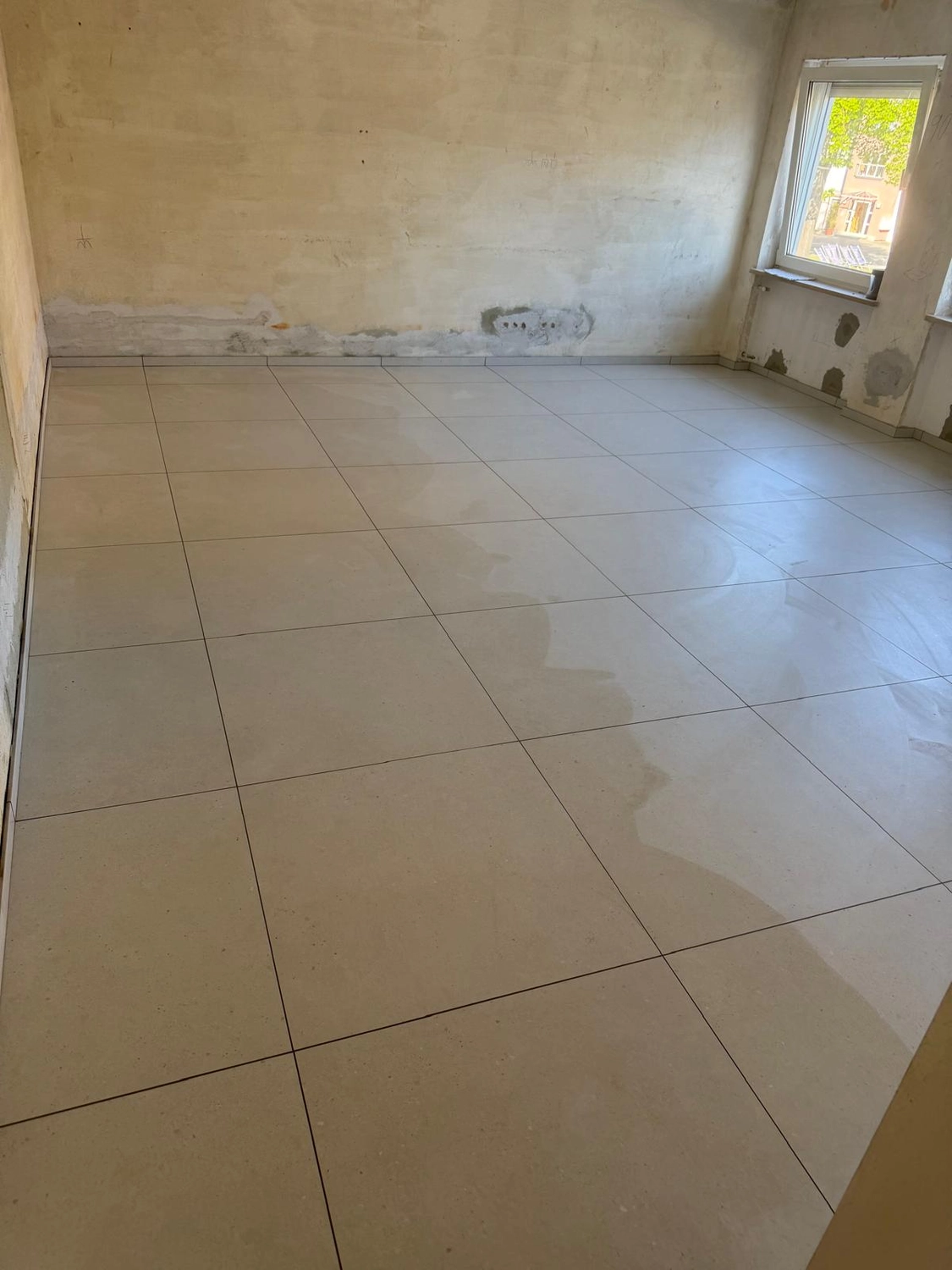 BESMIR QUPEVA - Fliesenlegermeister - Fliesen