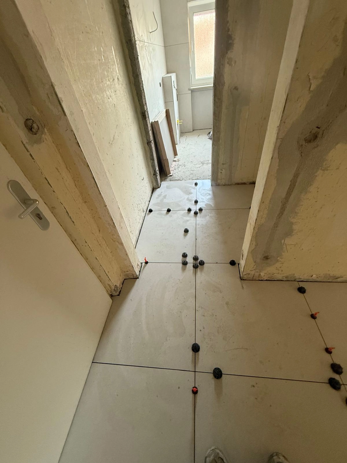 BESMIR QUPEVA - Fliesenlegermeister - Fliesen