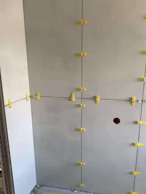 BESMIR QUPEVA - Fliesenlegermeister - Profilsymbol